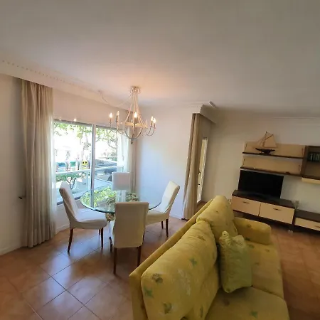 Primera Linea De Mar ,salou,centro. Apartman Salou