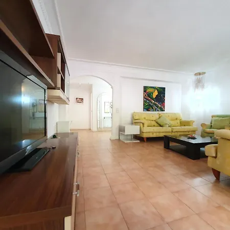 Apartamento Primera Linea De Mar ,salou,centro. Salou