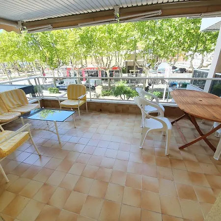 Apartamento Primera Linea De Mar ,salou,centro. Salou