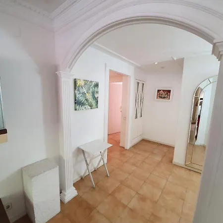Apartamento Primera Linea De Mar ,salou,centro.